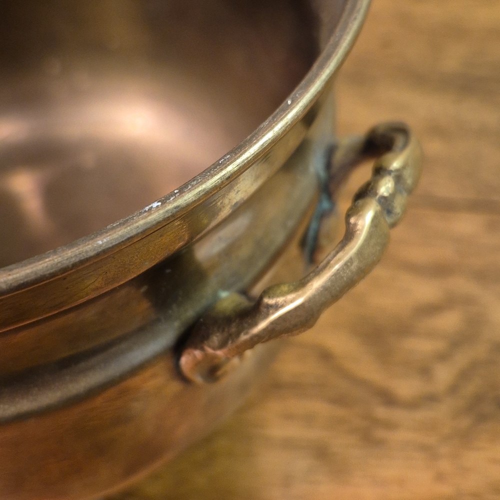 VINTAGE French Country Style Brass Footed Planter Pot with Handles - Picture 12 of 16